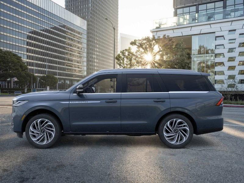 new 2025 Lincoln Navigator car