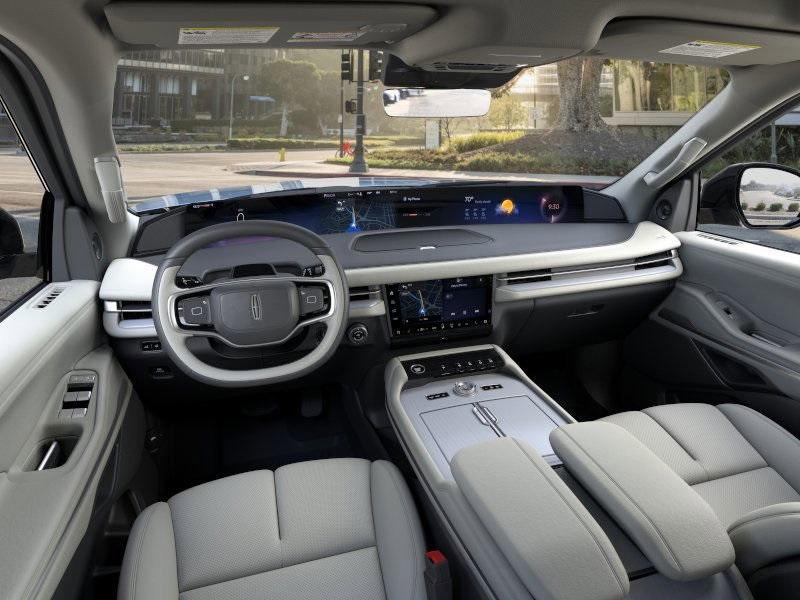 new 2025 Lincoln Navigator car
