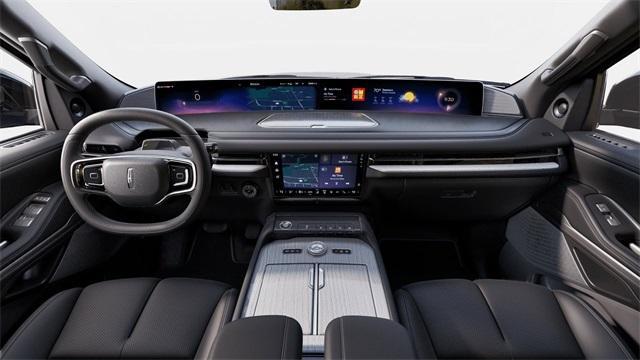 new 2025 Lincoln Navigator car, priced at $108,940