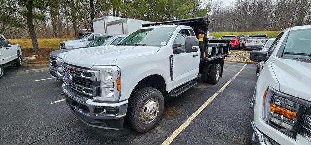 new 2024 Ford F-350 car, priced at $76,165