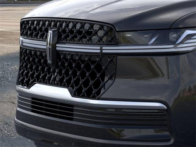 new 2025 Lincoln Navigator car, priced at $107,855