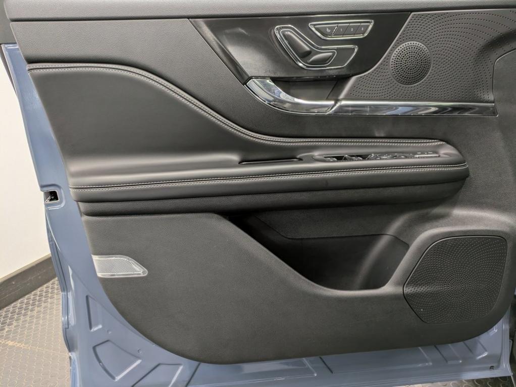 used 2023 Lincoln Corsair car, priced at $37,447