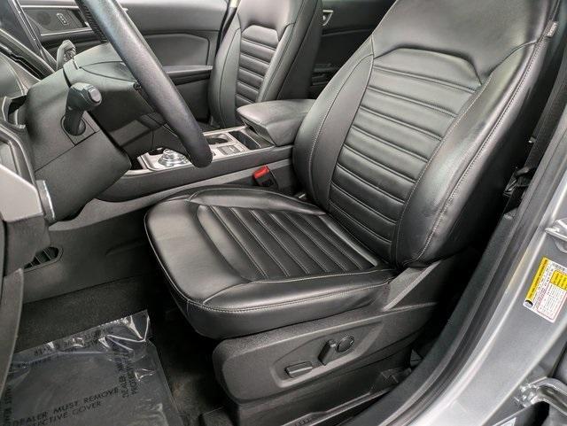 used 2023 Ford Edge car, priced at $30,329