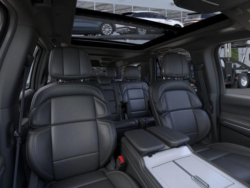 new 2025 Lincoln Navigator L car, priced at $108,830