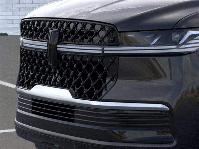 new 2025 Lincoln Navigator car, priced at $108,555