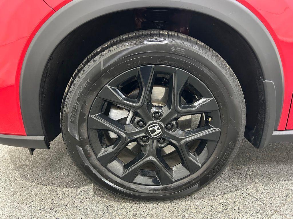 used 2025 Honda HR-V car, priced at $28,764