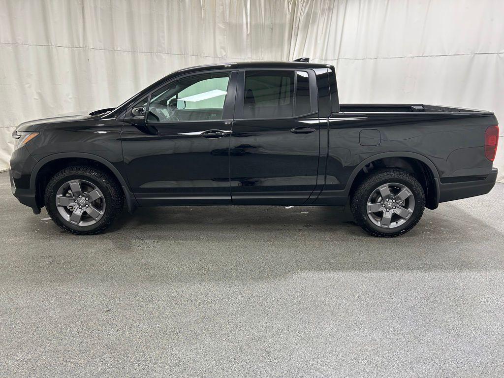 used 2025 Honda Ridgeline car, priced at $39,524