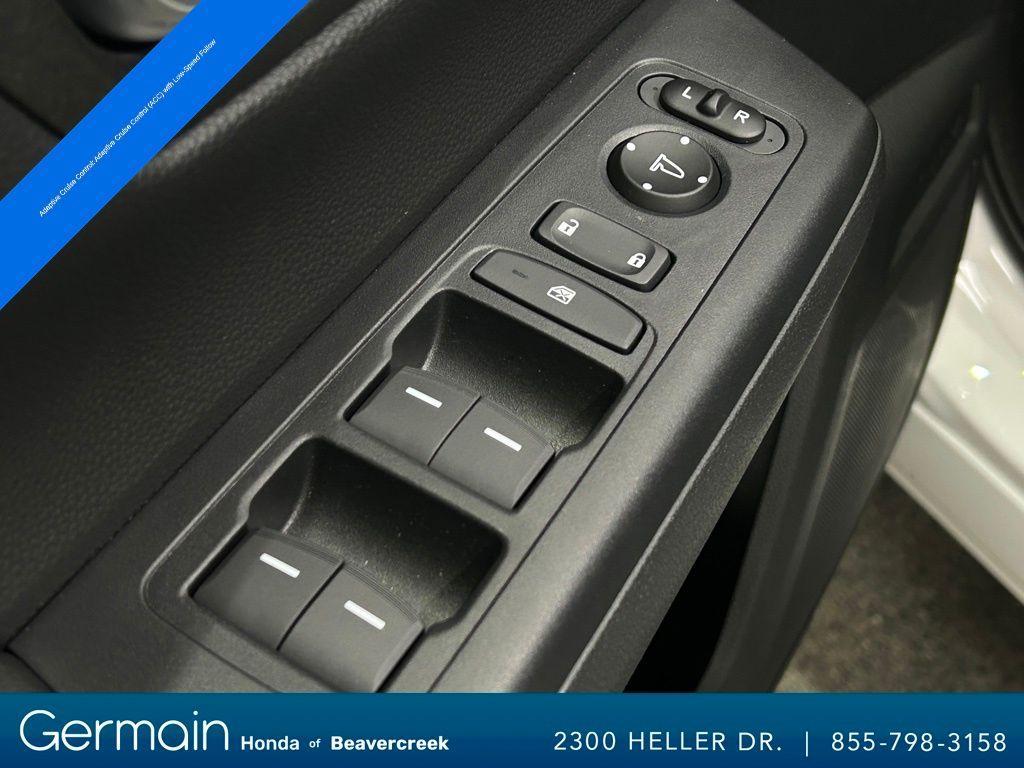 used 2025 Honda CR-V Hybrid car, priced at $37,577