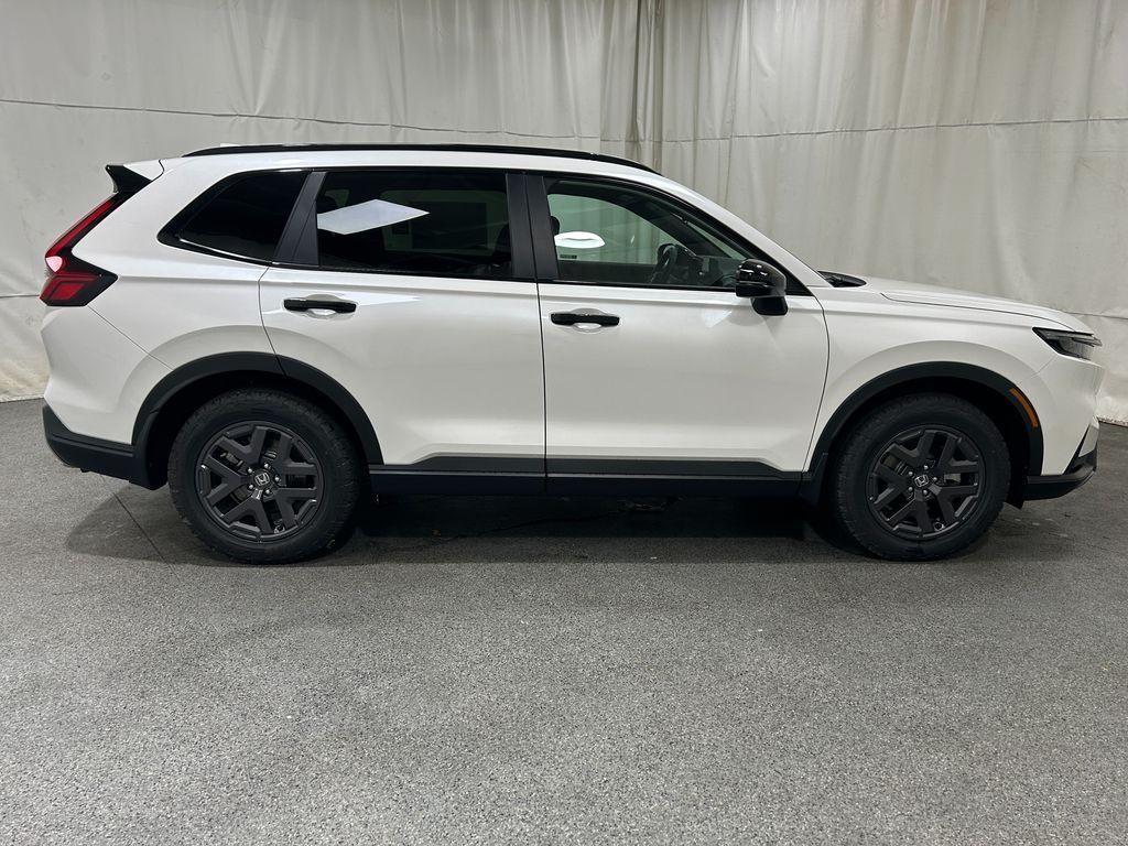 new 2026 Honda CR-V Hybrid car, priced at $39,450