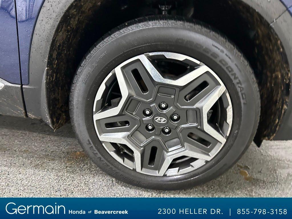 used 2023 Hyundai Santa Fe car, priced at $28,985