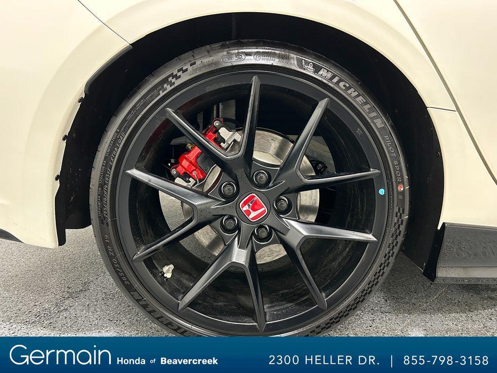 new 2025 Honda Civic Type R car, priced at $47,545