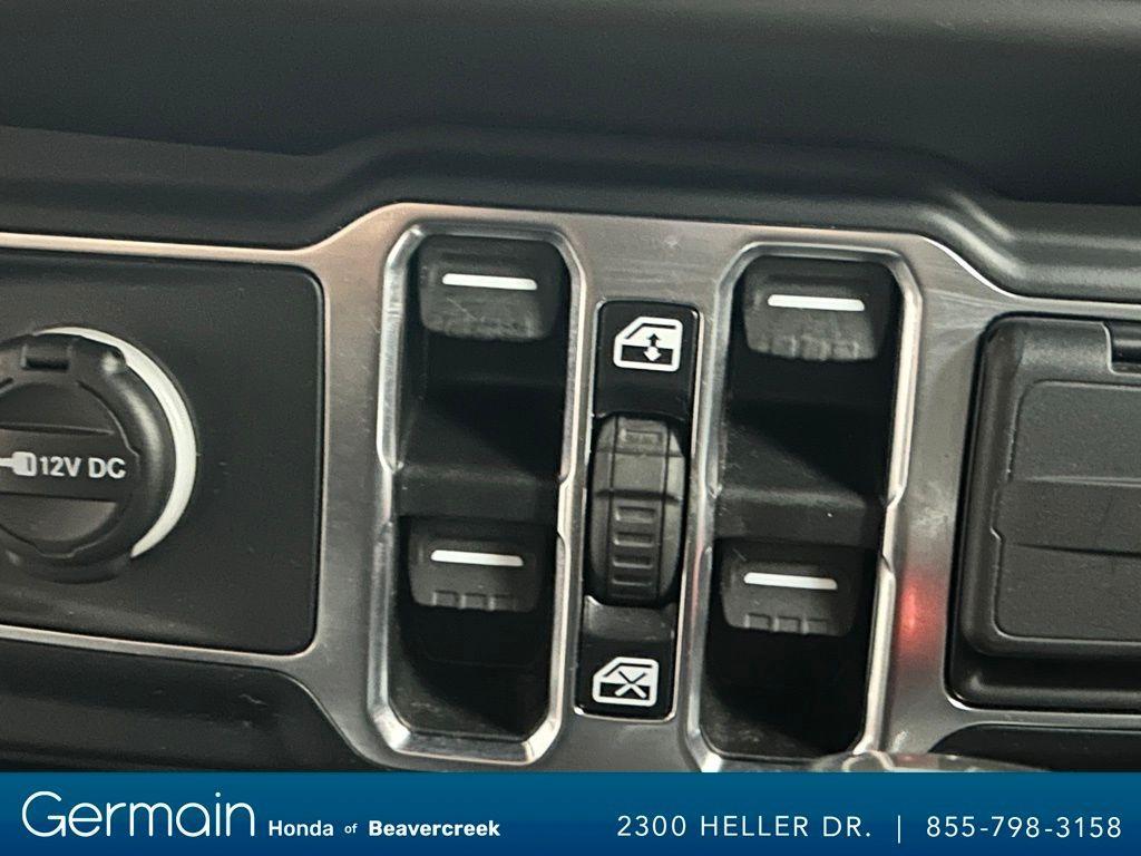 used 2021 Jeep Wrangler Unlimited car, priced at $32,500