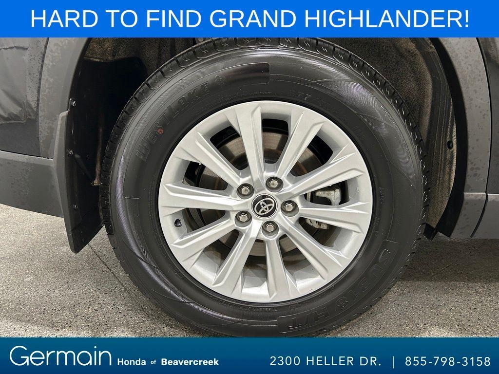 used 2024 Toyota Grand Highlander car, priced at $43,446