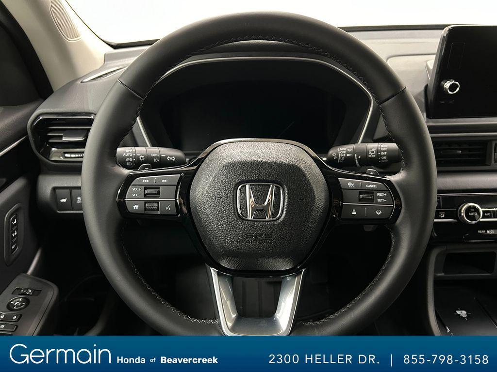 new 2025 Honda Pilot car, priced at $45,315