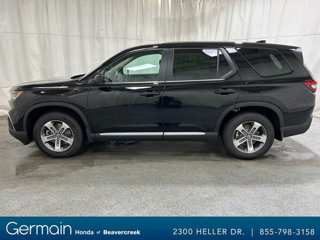 new 2025 Honda Pilot car, priced at $45,315