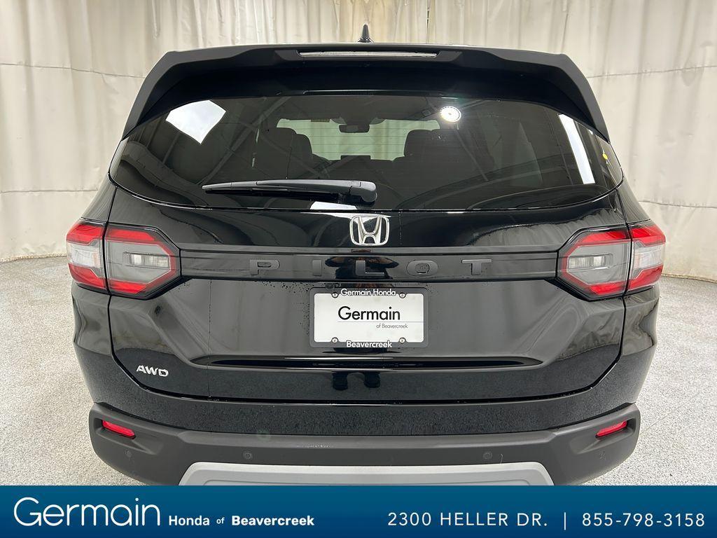 new 2025 Honda Pilot car, priced at $45,315
