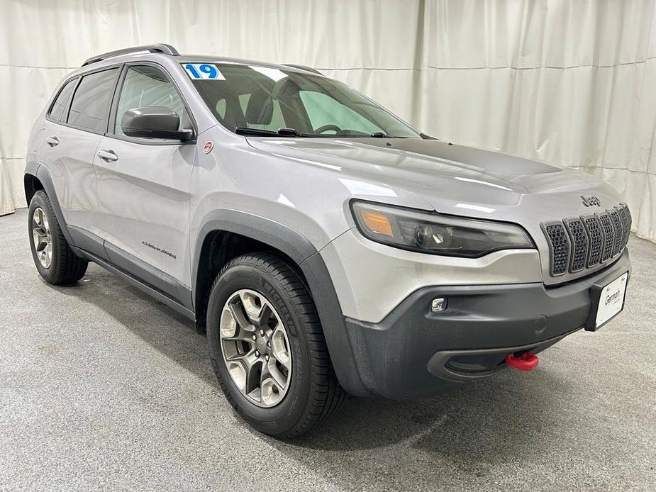 used 2019 Jeep Cherokee car, priced at $15,872