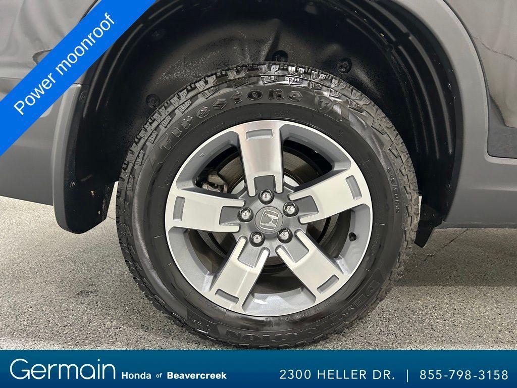 used 2025 Honda Ridgeline car, priced at $38,995