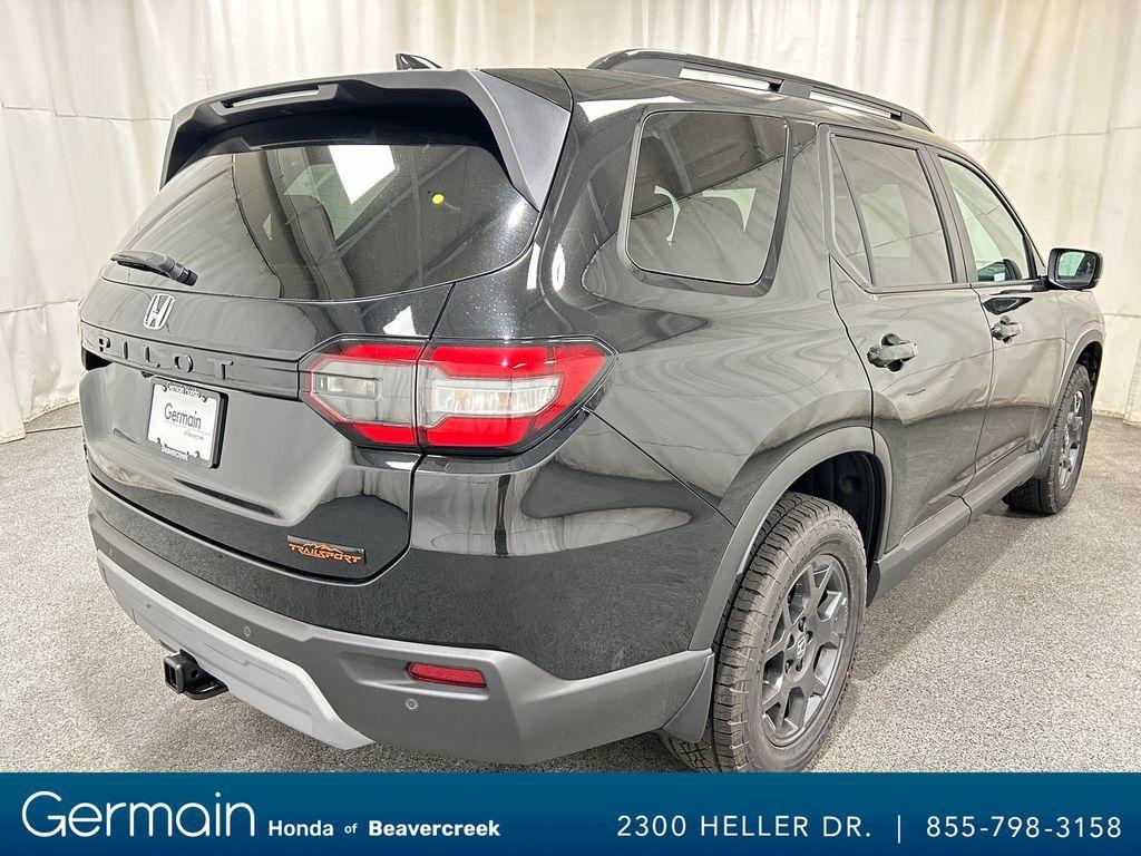 new 2025 Honda Pilot car, priced at $48,332