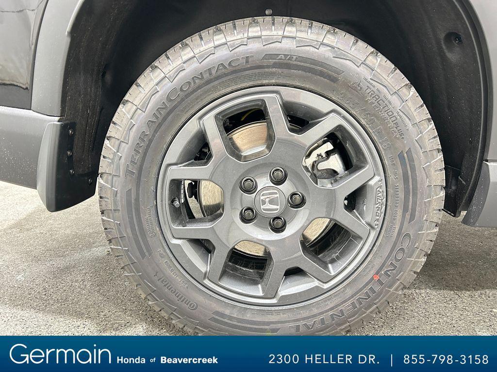 new 2025 Honda Pilot car, priced at $48,332