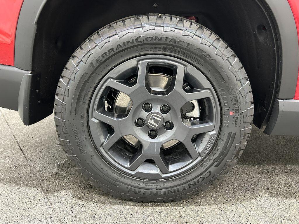 new 2025 Honda Pilot car, priced at $49,119