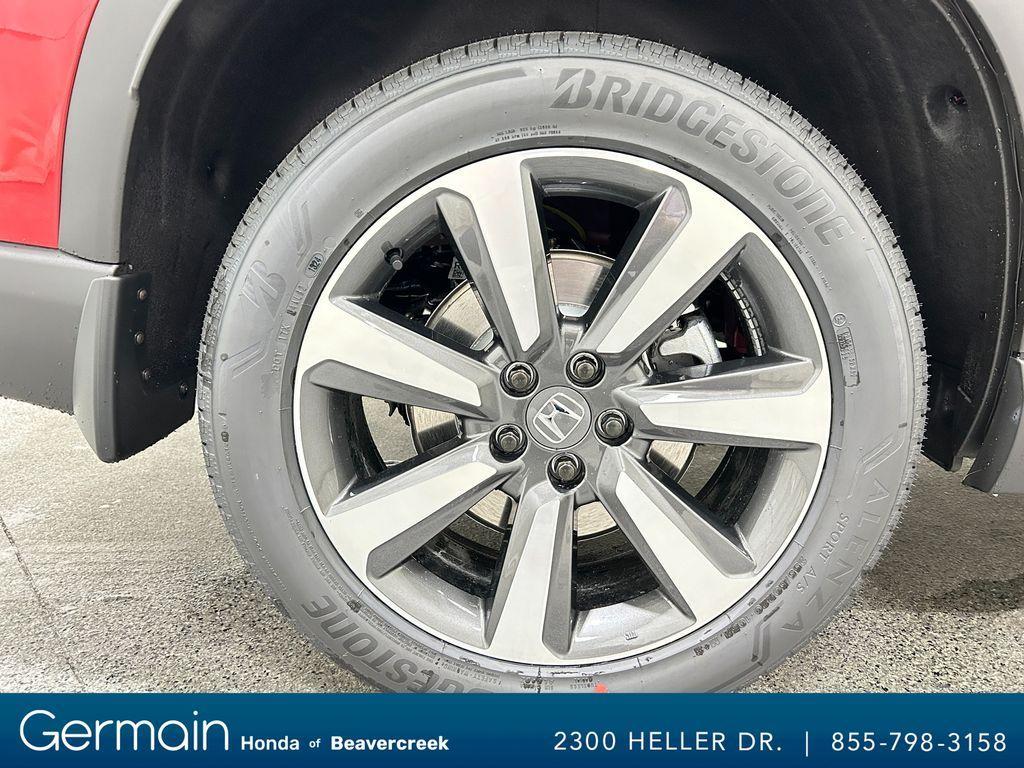 new 2025 Honda Pilot car, priced at $48,203