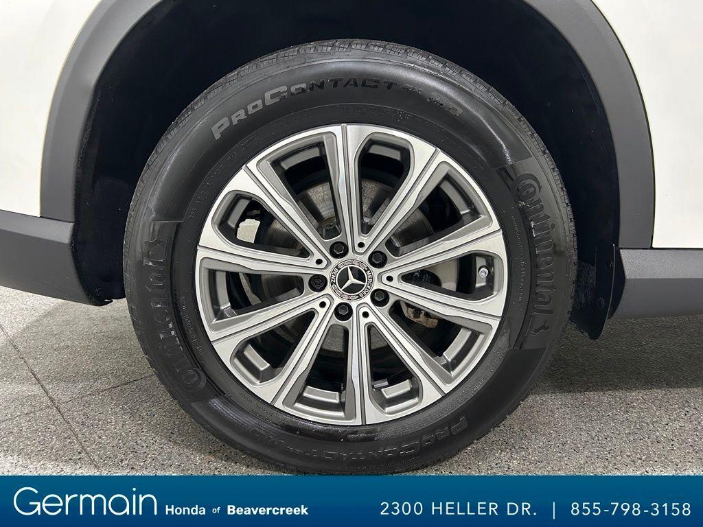 used 2023 Mercedes-Benz GLC 300 car, priced at $37,985