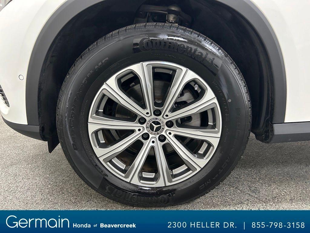 used 2023 Mercedes-Benz GLC 300 car, priced at $37,985