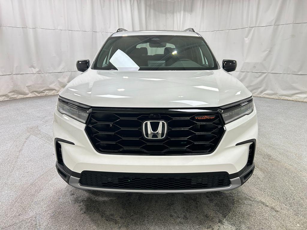new 2025 Honda Pilot car, priced at $48,759