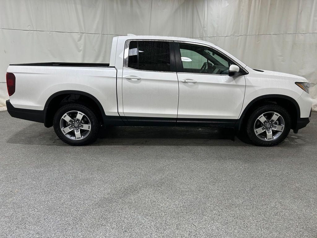 used 2024 Honda Ridgeline car, priced at $38,596