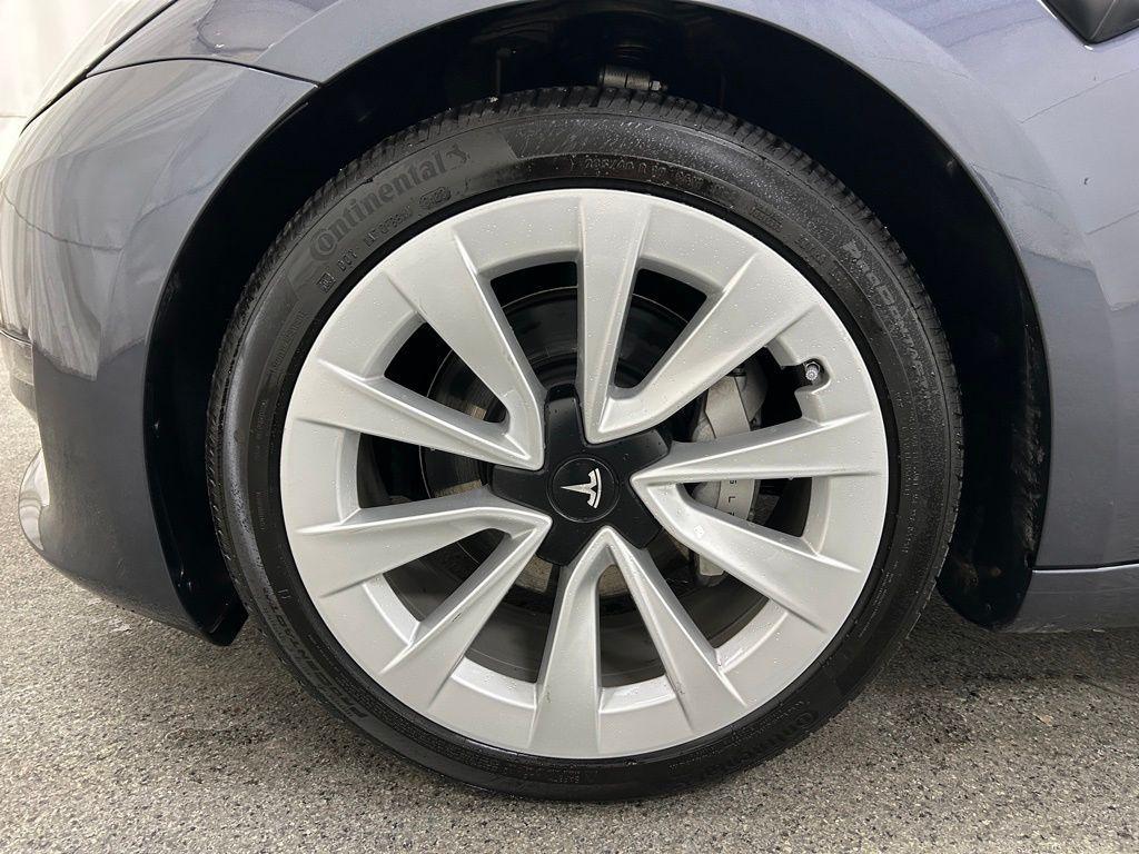 used 2023 Tesla Model 3 car, priced at $30,996