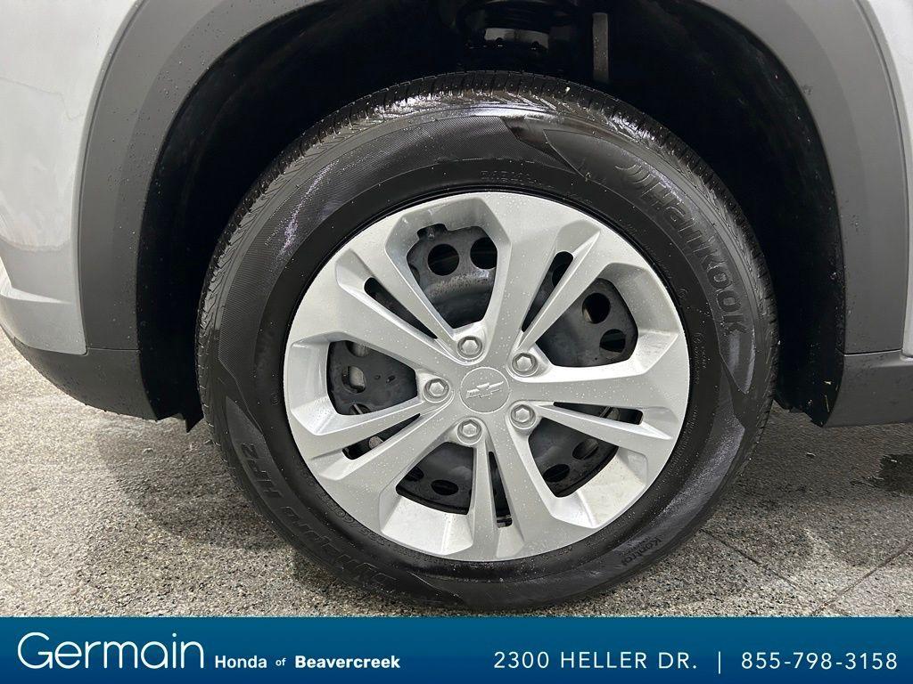 used 2025 Chevrolet Trax car, priced at $21,774