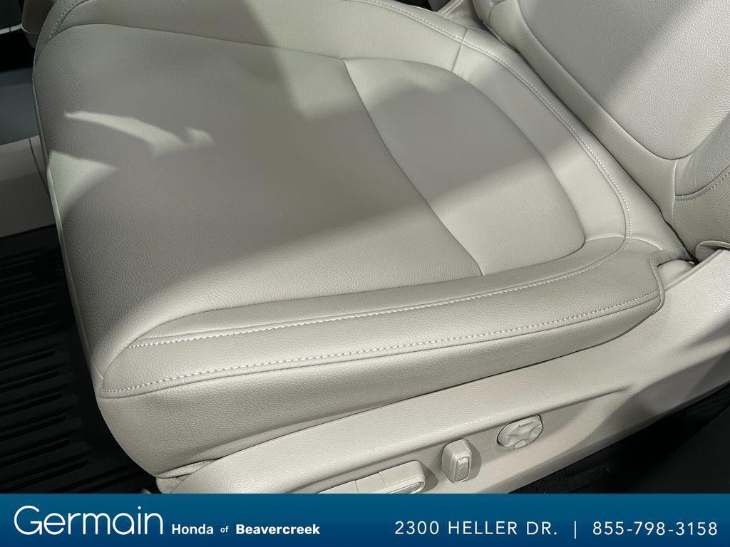 new 2026 Honda Odyssey car, priced at $43,183