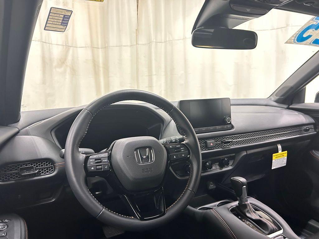 used 2025 Honda HR-V car, priced at $29,321