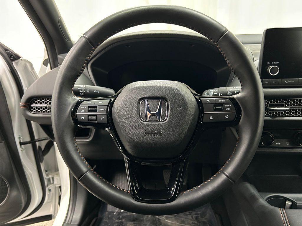 used 2025 Honda HR-V car, priced at $29,887