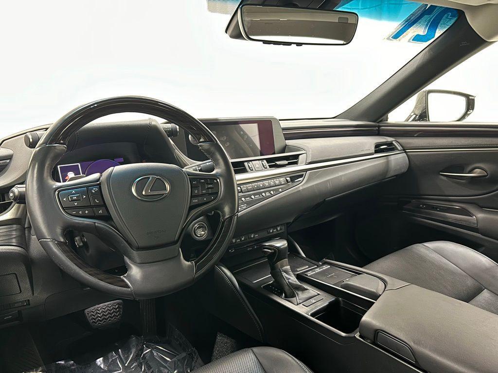 used 2021 Lexus ES 250 car, priced at $30,750