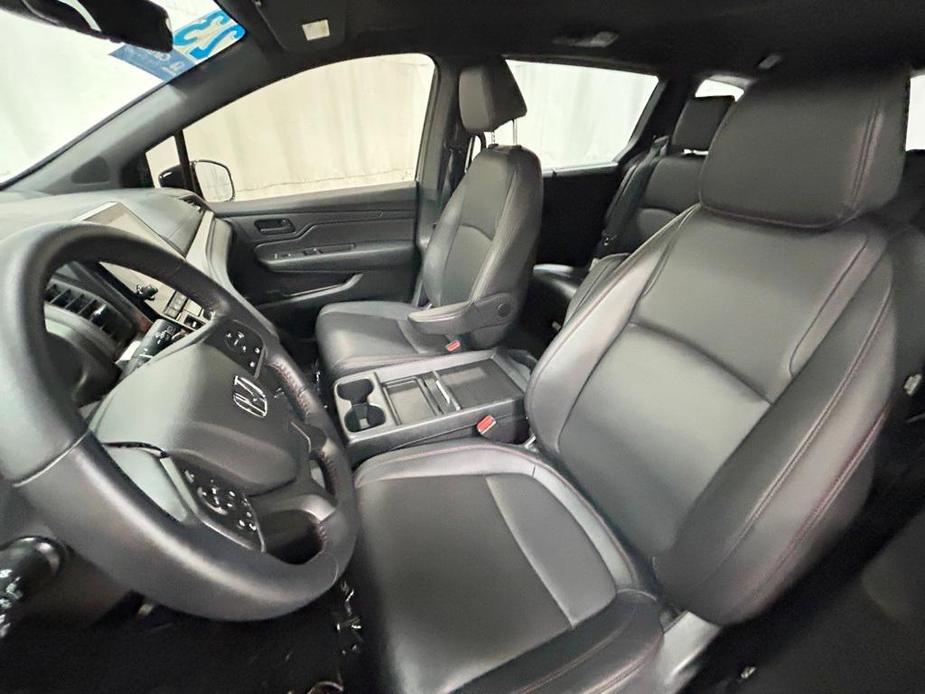 used 2023 Honda Odyssey car, priced at $42,883