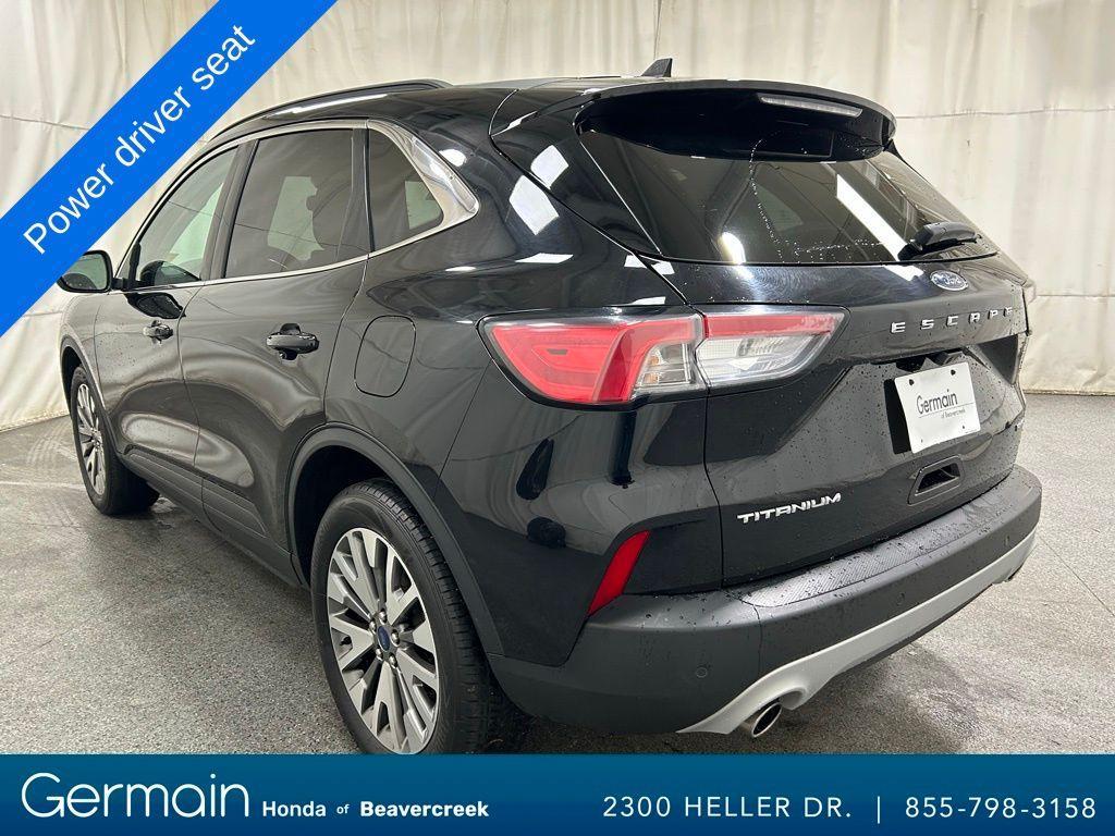 used 2022 Ford Escape car, priced at $20,867