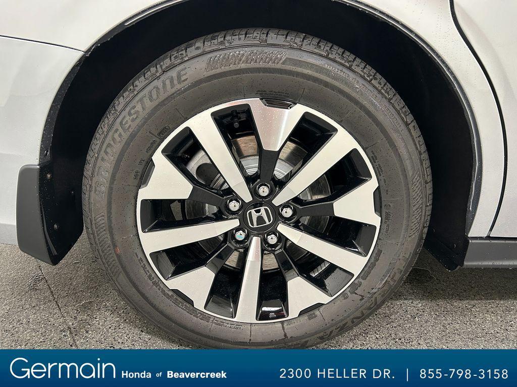 new 2026 Honda Odyssey car, priced at $42,637