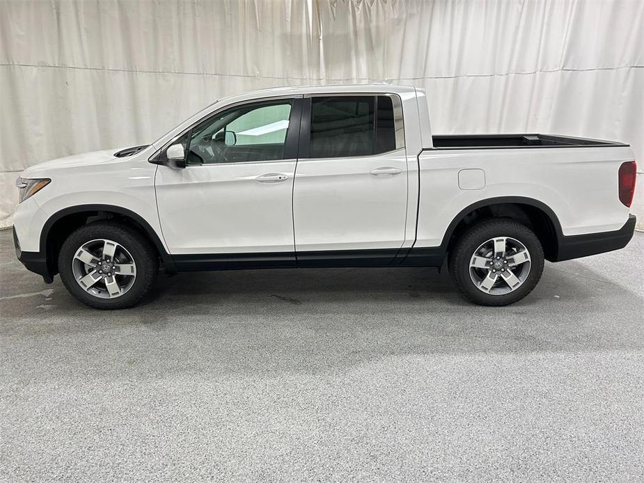 new 2025 Honda Ridgeline car, priced at $42,287