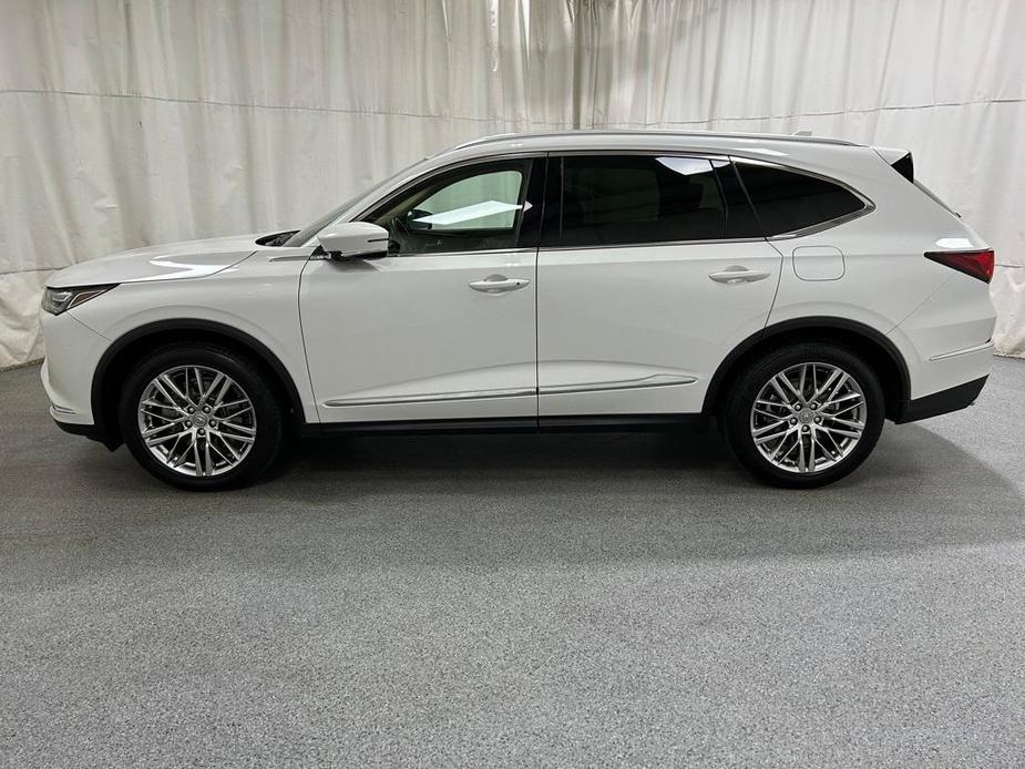 used 2022 Acura MDX car, priced at $43,977