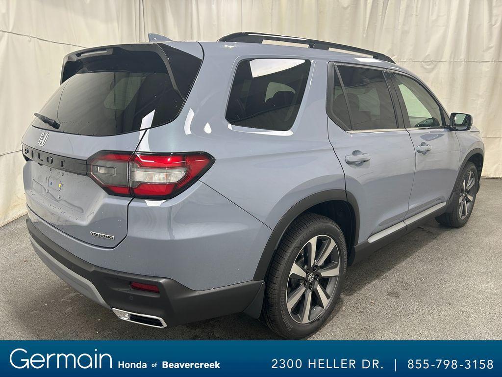 new 2025 Honda Pilot car, priced at $48,750