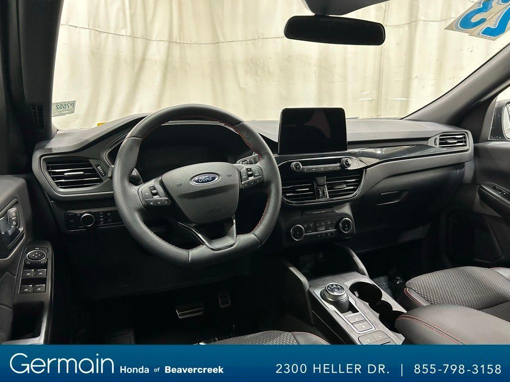 used 2023 Ford Escape car, priced at $25,985