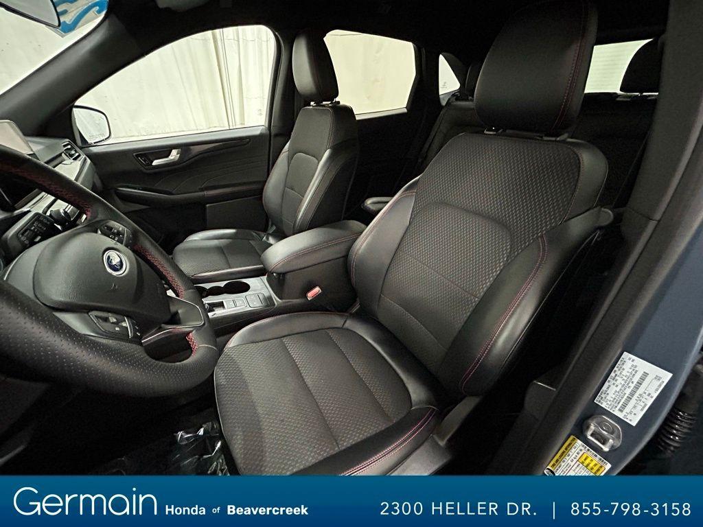 used 2023 Ford Escape car, priced at $25,985