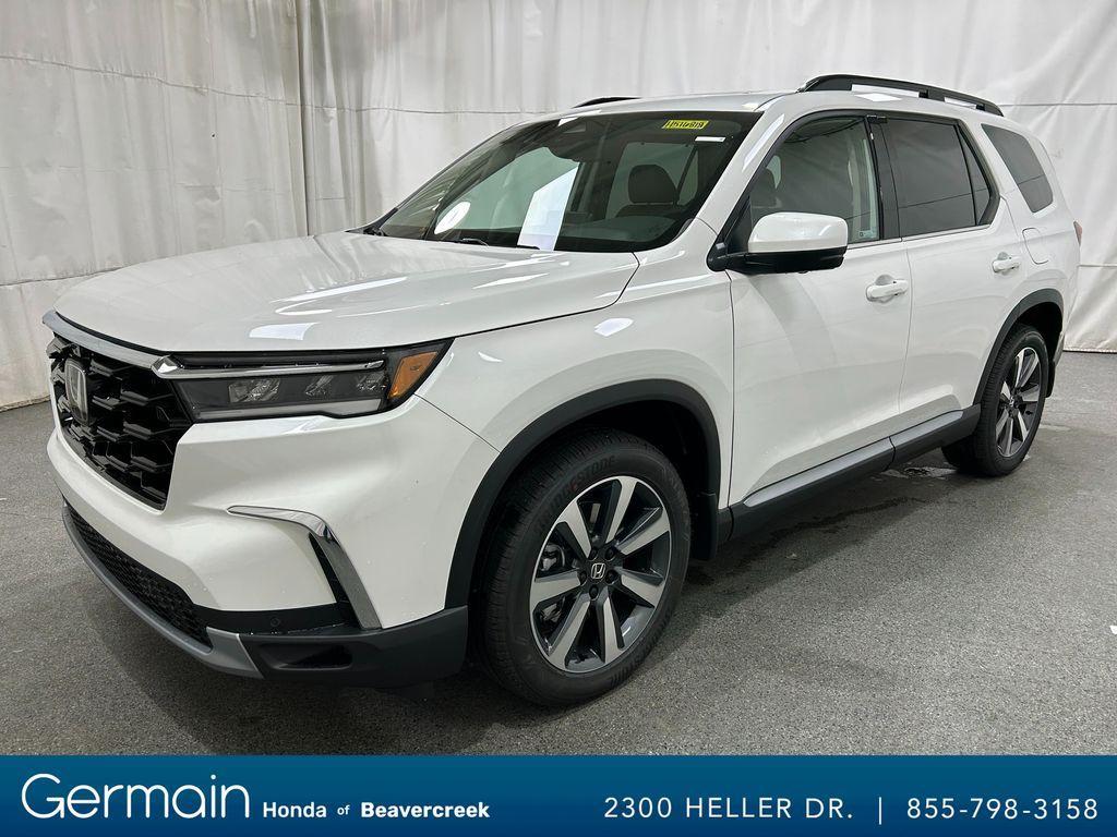 new 2025 Honda Pilot car, priced at $51,697
