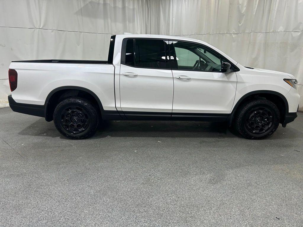 used 2025 Honda Ridgeline car, priced at $36,398
