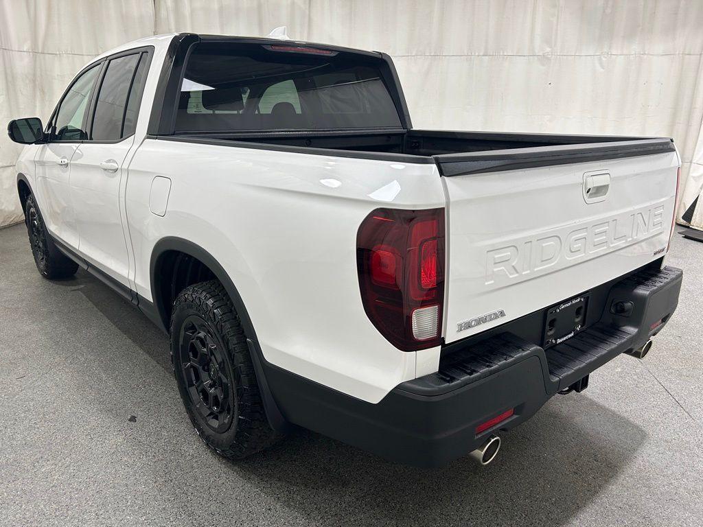 used 2025 Honda Ridgeline car, priced at $36,398