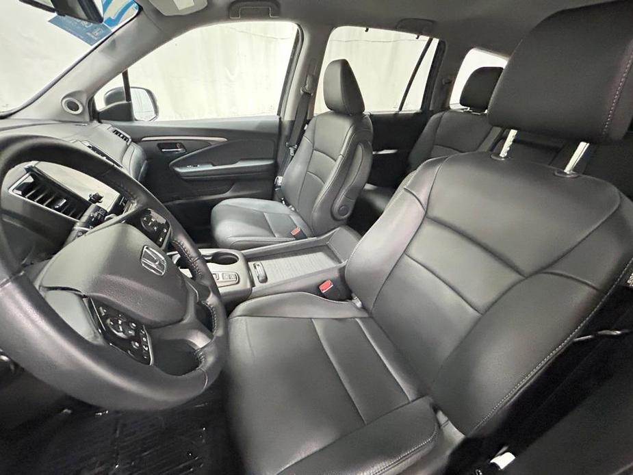 used 2022 Honda Pilot car, priced at $34,899