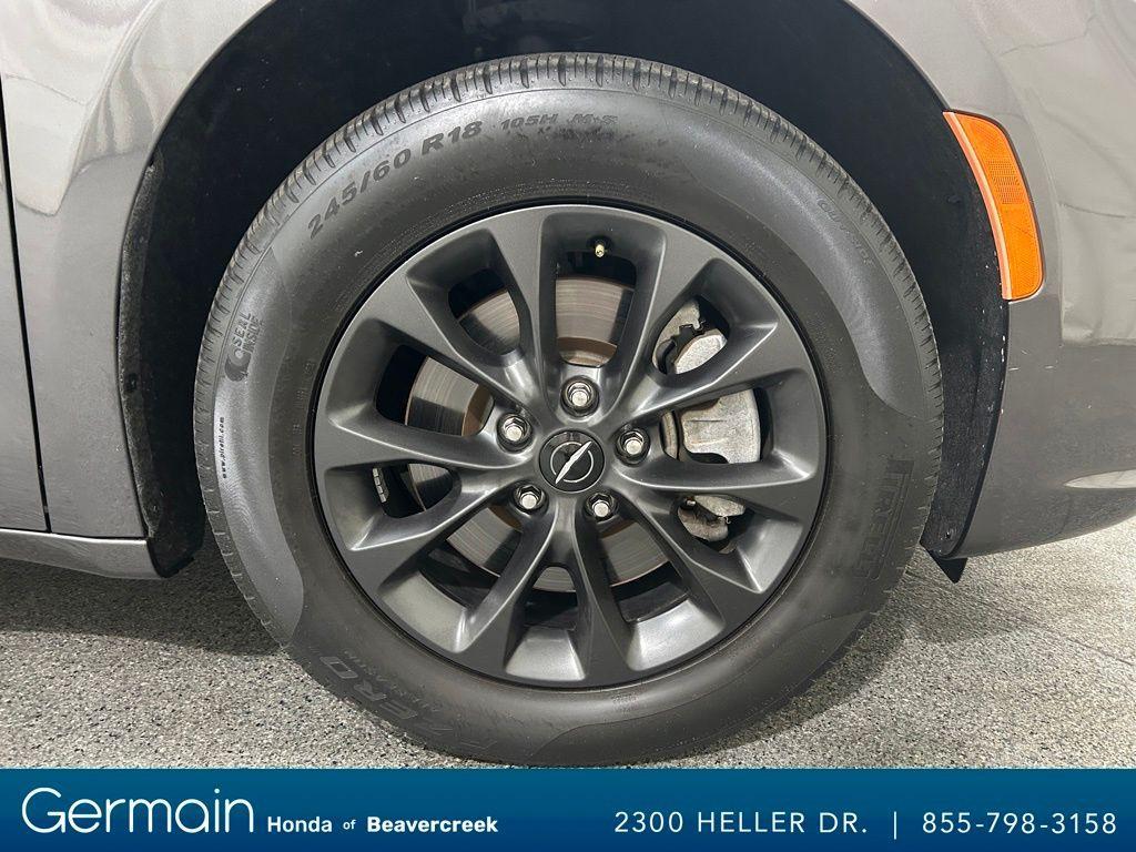 used 2022 Chrysler Pacifica car, priced at $34,485