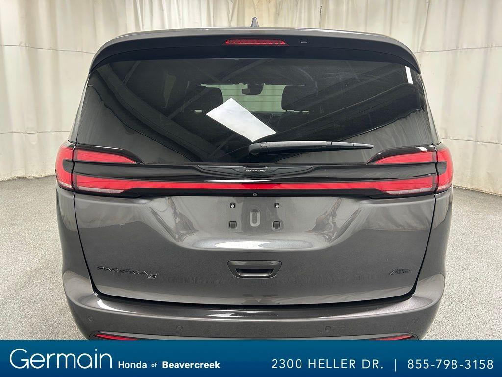 used 2022 Chrysler Pacifica car, priced at $34,485